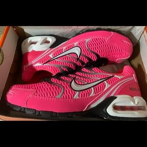 Nike Air Max Torch 4 Womens Size 6 Brand New